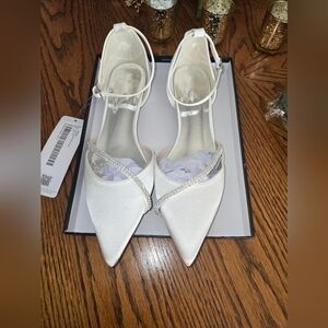 Azazie bridal flats. Size 43. Brand new